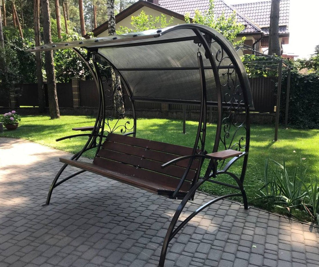 Outdoor Garden Swing with Adjustable Seat